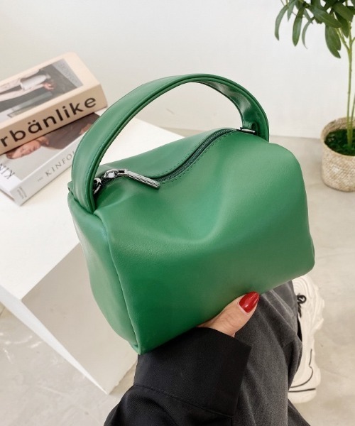 LAC-VERT(ラック・ヴェール)の「PUレザーミニボストンバッグ(ハンドバッグ・レディース・イエロー/ベージュ/ブラック/オレンジ/シャンパン/パープル/サーモンピンク/ベビーピンク/ホワイト/グリーン/ライトピンク/ブラウン・FREE)」の6枚目の写真