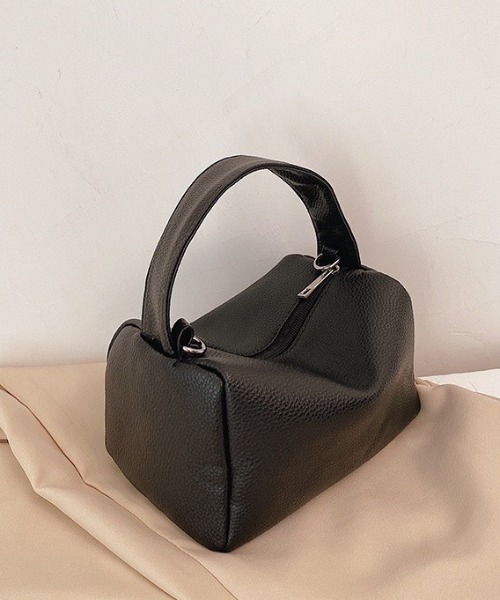 LAC-VERT(ラック・ヴェール)の「PUレザーミニボストンバッグ(ハンドバッグ・レディース・イエロー/ベージュ/ブラック/オレンジ/シャンパン/パープル/サーモンピンク/ベビーピンク/ホワイト/グリーン/ライトピンク/ブラウン・FREE)」の3枚目の写真