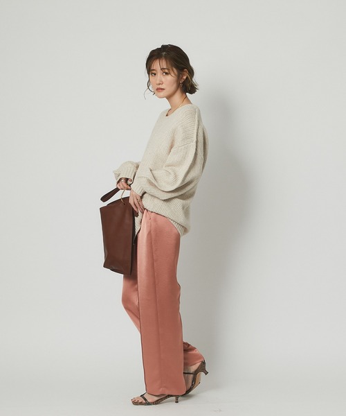 RIVE DROITE(リヴドロワ)の「スタイリッシュに品よく着映える ヴィンテージサテンリラックスパンツ(その他パンツ・レディース・オレンジ/ブルー・FREE)」の22枚目の写真