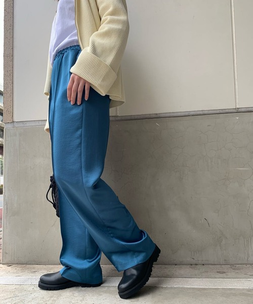 RIVE DROITE(リヴドロワ)の「スタイリッシュに品よく着映える ヴィンテージサテンリラックスパンツ(その他パンツ・レディース・オレンジ/ブルー・FREE)」の6枚目の写真