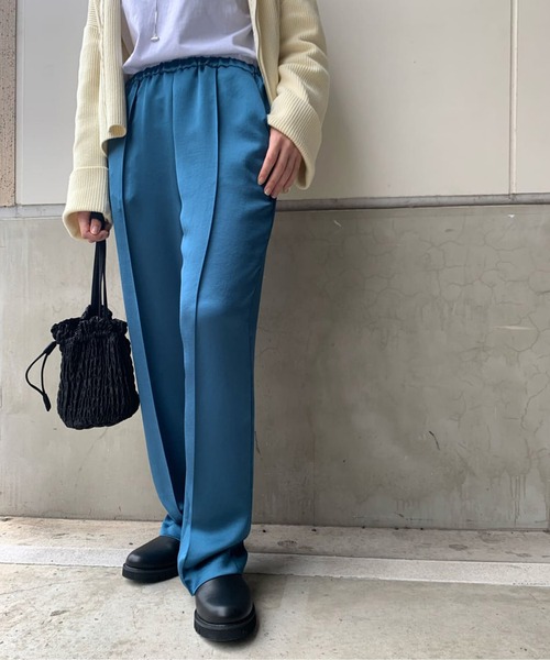 RIVE DROITE(リヴドロワ)の「スタイリッシュに品よく着映える ヴィンテージサテンリラックスパンツ(その他パンツ・レディース・オレンジ/ブルー・FREE)」の5枚目の写真