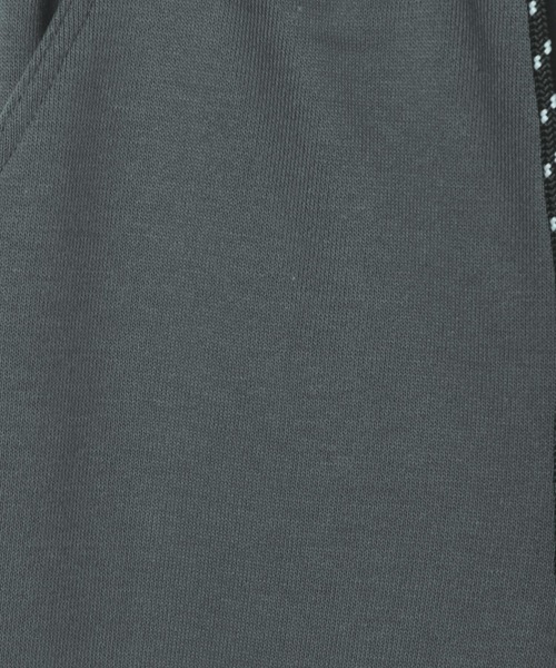 GLOBAL WORK(グローバルワーク)の「【キッズ】スゴラクイージーDRYパンツ/215967(その他パンツ・キッズ・ブルー系その他7/ブラック/カーキ/グリーン/グリーン系その他6・150cm/100cm/110cm/120cm/130cm/140cm/160cm)」の16枚目の写真