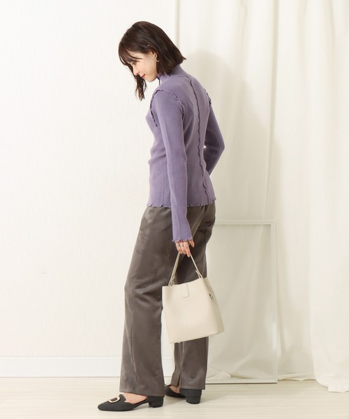 libelle more（リベル モア）の「12Gスフレニット　ハイネックメローニット（ニット/セーター・レディース・ブラック/ラベンダー/ベージュ/オレンジ/マスタード・M/L）」の15枚目の写真