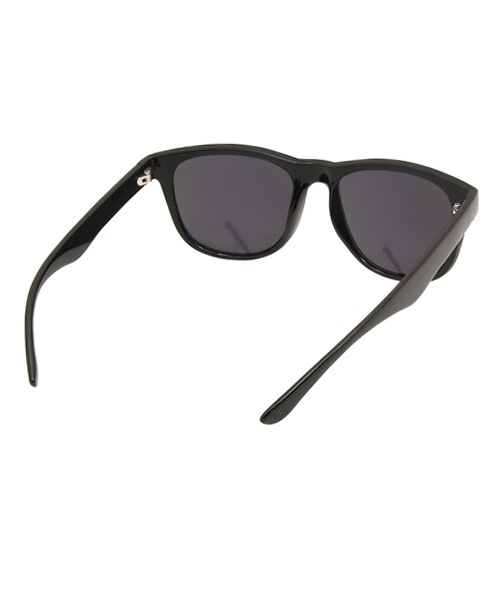 WEGO（ウィゴー）の「WEGO/ウェリントンタイプサングラス（サングラス・メンズ・ブラウン系その他/ブラック・FREE）」の5枚目の写真