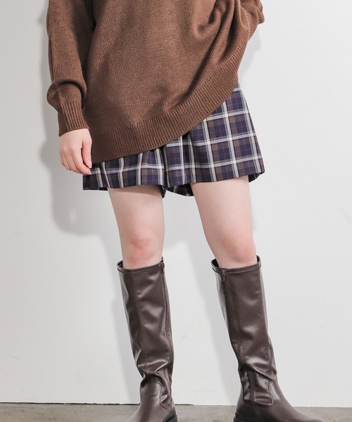 Honeys(ハニーズ)の「ショートパンツ(その他パンツ・レディース・ブラック/ブラック×レッド/ベージュ系その他/ブラック×ブルー/ブルー系その他・M/S/L)」の5枚目の写真