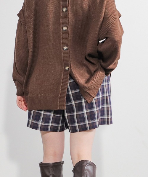 Honeys(ハニーズ)の「ショートパンツ(その他パンツ・レディース・ブラック/ブラック×レッド/ベージュ系その他/ブラック×ブルー/ブルー系その他・M/S/L)」の15枚目の写真