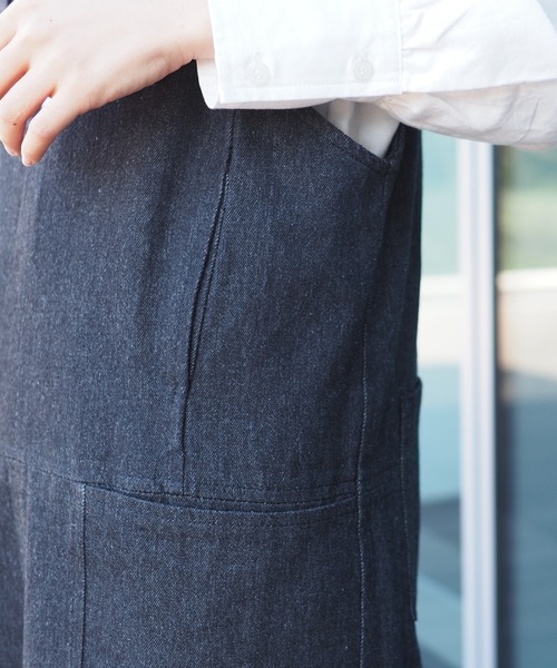 BeAMS DOT(ビームスドット)の「【WEB限定】BeAMS DOT / デニム ロングジャンパースカート(ワンピース・レディース・ホワイト系その他5/ブラック系その他4・FREE)」の9枚目の写真