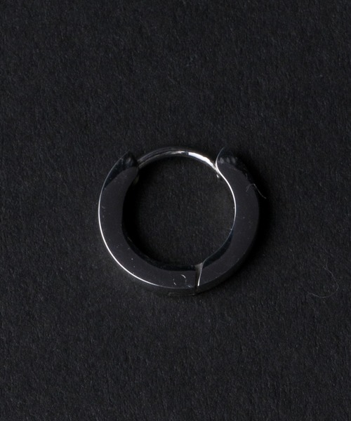 ADRER（アドラー）の「ステンレスピアス（ピアス（両耳用）・メンズ・シルバー/ゴールド・FREE）」の4枚目の写真