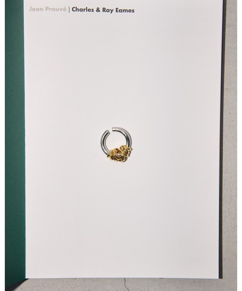 TODAYFUL（トゥデイフル）の「バイカラーイヤーカフ（イヤーカフ・レディース・マルチ・FREE）」の3枚目の写真