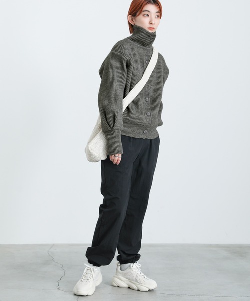 select MOCA(セレクトモカ)の「2021 AW ハイネックリブニットカーディガン(カーディガン/ボレロ・レディース・グレー/ブルー/アイボリー・FREE)」の16枚目の写真