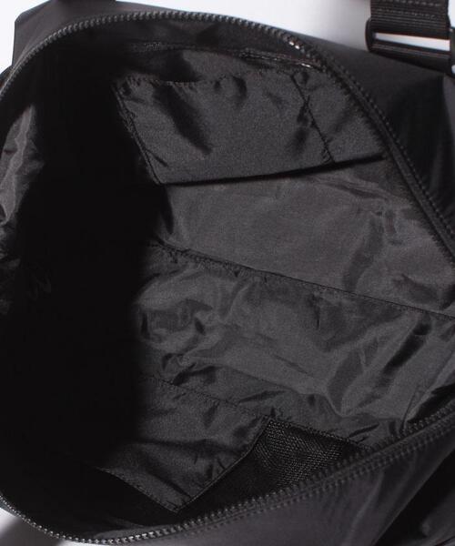 agnes b.(アニエスベー)の「2wayボストンバッグ (QAT01-01)(ボストンバッグ・レディース・ブラック・FREE)」の7枚目の写真
