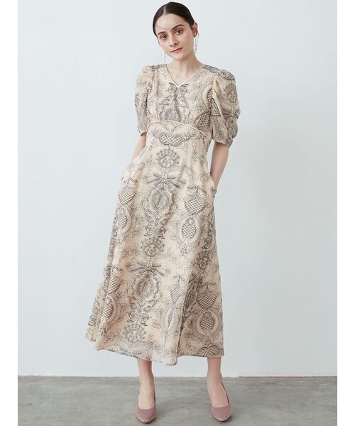 LAGUNAMOON（ラグナムーン）の「LADYフェイクパールアシンメトリーピアス（ピアス（両耳用）・レディース・アイボリー・FREE）」の5枚目の写真