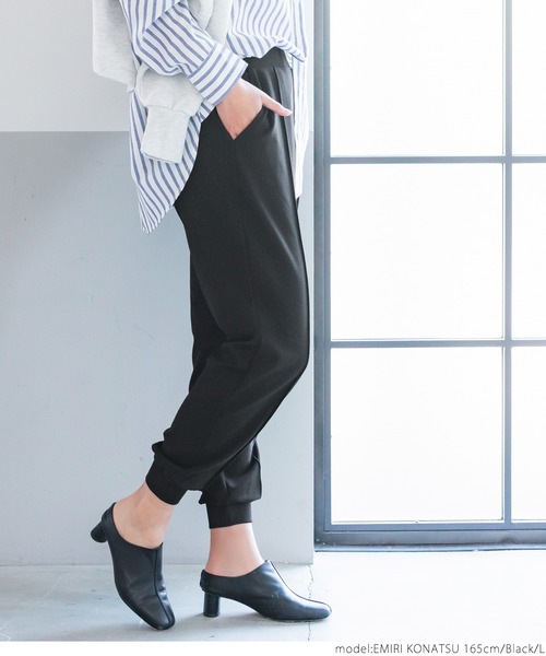 coca(coca)(コカ)の「ピンタックジョガーパンツ(その他パンツ・レディース・ブラック・M/L)」の5枚目の写真