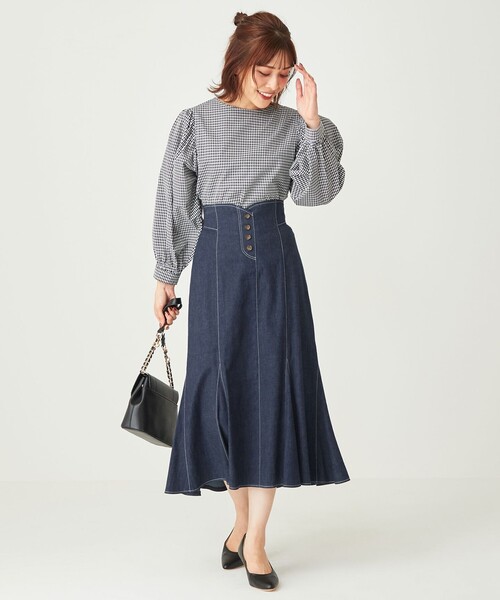 ANY SIS(エニィスィス)の「【美人百花9月号掲載】レディモードデニム スカート(デニムスカート・レディース・ネイビー系/ベージュ系・4)」の8枚目の写真