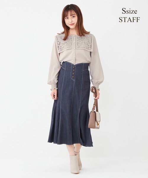 ANY SIS(エニィスィス)の「【美人百花9月号掲載】レディモードデニム スカート(デニムスカート・レディース・ネイビー系/ベージュ系・4)」の11枚目の写真