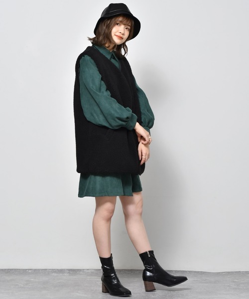 RETRO GIRL（レトロガール）の「キルトボアリバーベスト（ベスト・レディース・ブラック/オフホワイト/ブラウン・FREE）」の11枚目の写真