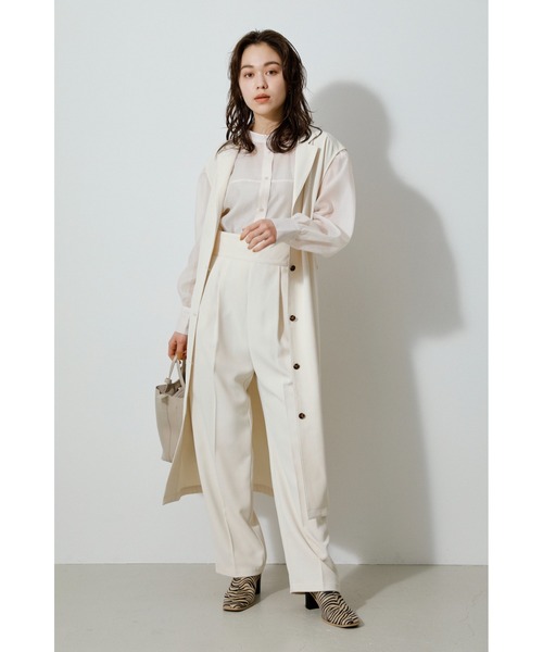 AZUL by moussy（アズールバイマウジー）の「TWILL TAILORED VEST/ツイルテイラードベスト（ベスト・レディース・ライトブルー/スモークピンク/チャコールグレー/アイボリー・MEDIUM/SMALL）」の2枚目の写真