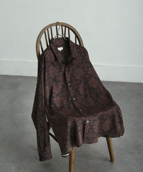 NILWAY（ニルウェイ）の「アソート総柄トロミジョーゼットオーバーサイズ長袖シャツ（シャツ/ブラウス・メンズ・ホワイト系/ホワイト系1/ブラック系/ブラック系1/ブラック系2/ブラウン系/ブラウン系1/ベージュ系/ベージュ系1/グリーン系/ホワイト系2/ベージュ系2/グリーン系1/ブラウン系2/ブラック系3/グレー系/グリーン系2/ネイビー系/グレー系1/ブルー系/ブラック系4/ブラック系5/グレー系2・MEDIUM/LARGE）」の15枚目の写真