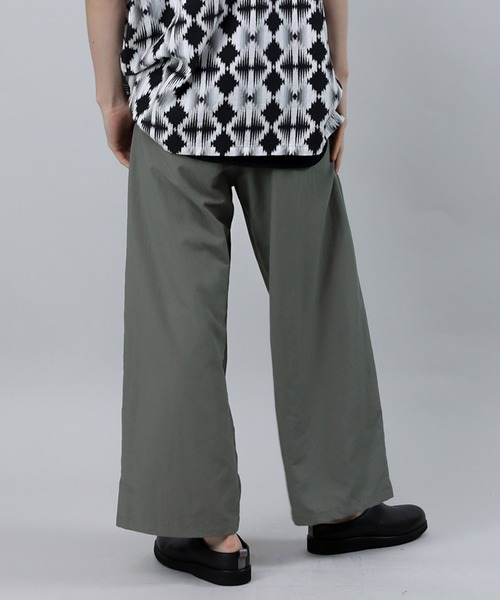 Iroquois(イロコイ)の「NY TASLAN WEATHER WIDE PT(その他パンツ・メンズ・ブラック/オフホワイト/オリーブ・2/3/1)」の16枚目の写真