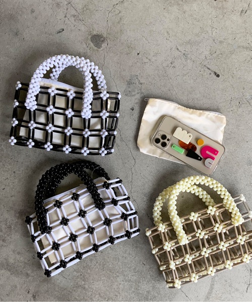 COMMON WARE（コモンウェアー）の「EM:おはなビーズバッグ ミニハンドバッグ（ハンドバッグ・レディース・ホワイト/ブラック/ベージュ・FREE）」の8枚目の写真