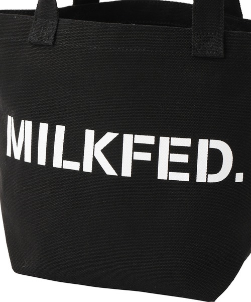 MILKFED.(ミルクフェド)の「LIFE STYLE|MILKFED. LUNCH TOTE RED(トートバッグ・レディース・ホワイト/ブラック・ONE SIZE)」の17枚目の写真