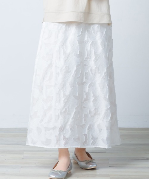 OMNES（オムネス）の「フラワージャガードAラインスカート（スカート・レディース・ホワイト/ブラック/パープル・FREE）」の12枚目の写真