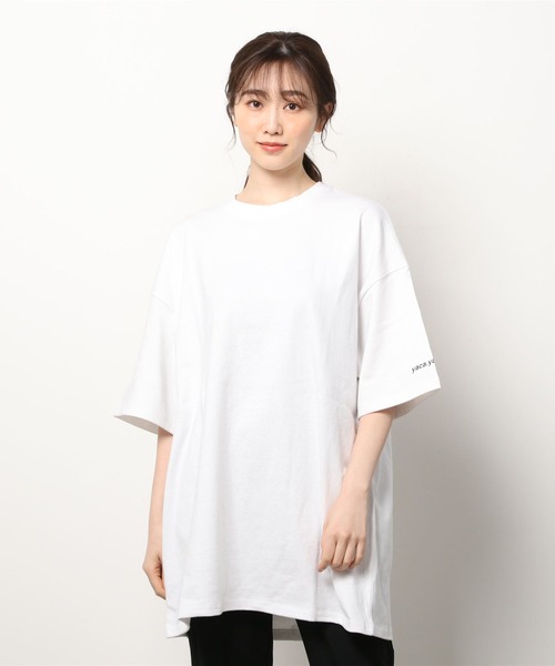 YACA（ヤーカ）の「yaca mini logo tee/ヤーカミニロゴT【unisex item】（Tシャツ/カットソー・レディース・ホワイト/ブラック・FREE）」の12枚目の写真