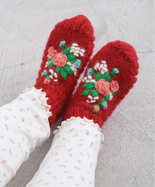 CHILD WOMAN（チャイルドウーマン）の「ネパールギルボックス刺繍ルームソックス（ソックス/靴下・レディース・アイボリー/レッド・FREE）」の5枚目の写真