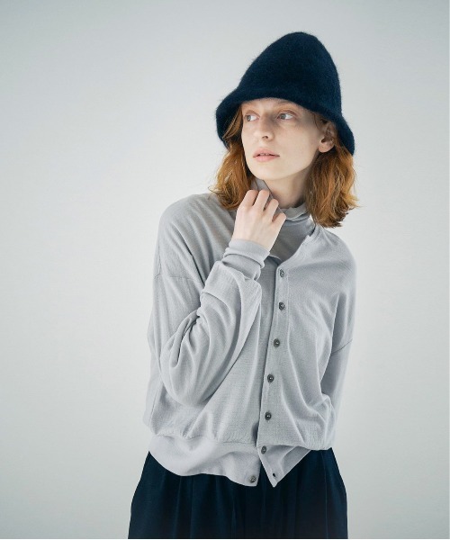And A（アンドエー）の「unfil アンフィル / superfine merino crape-jersey cardigan スーパーファインメリノ クレープジャージー カーディガン（アンサンブル可能） / WWFL-UW125（カーディガン/ボレロ・レディース・ライトグレー/ブラック・1）」の12枚目の写真