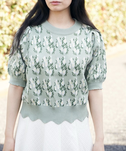 Hamble by Par Avion（ハンブルバイパラビオン）の「フラワーショートニット（ニット/セーター・レディース・グリーン/アイボリー・ONESIZE）」の7枚目の写真