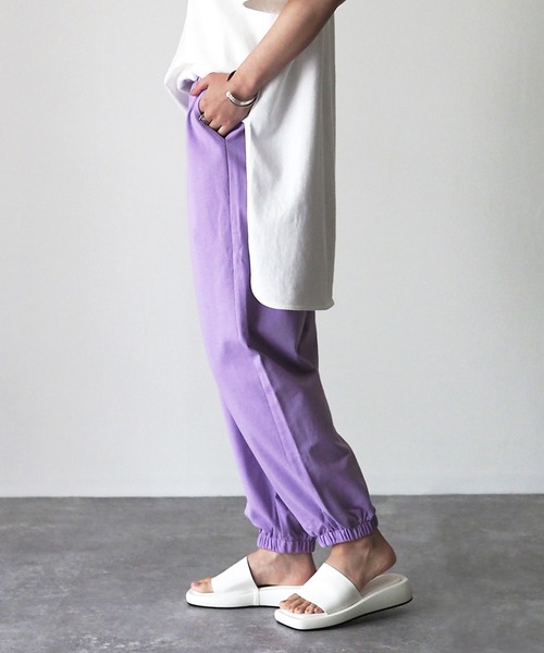 Riberry(リベリー)の「カラースウェットパンツ(スウェットパンツ・レディース・ホワイト/パープル/ピンク/オレンジ/グリーン/グレー・MEDIUM)」の14枚目の写真