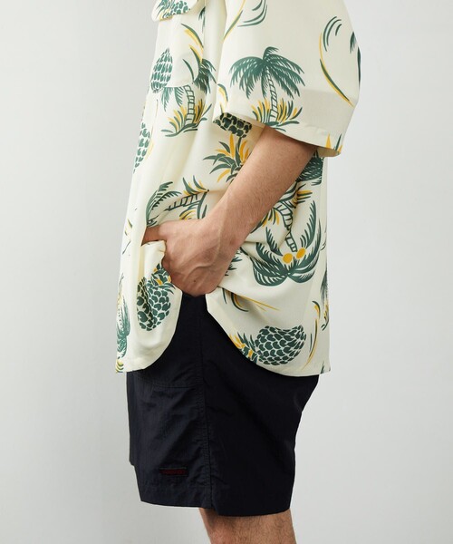 FREAK'S STORE（フリークスストア）の「FREAK'S STORE/フリークスストア BIGシルエット アロハシャツ（シャツ/ブラウス・メンズ・オフホワイト/ブラック/グリーン/ネイビー・MEDIUM/LARGE）」の13枚目の写真