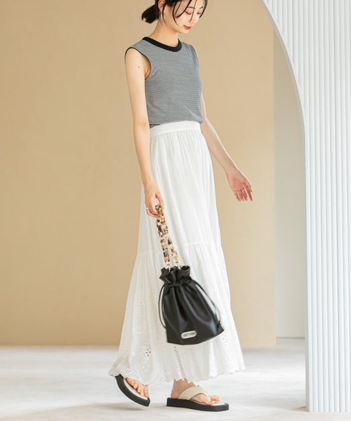U by SPICK&SPAN(ユーバイスピックアンドスパン)の「【OUTDOOR DRODUCTS/アウトドアプロダクツ】 Drowstring BAG(ショルダーバッグ・レディース・ブラック/カーキ・FREE)」の5枚目の写真