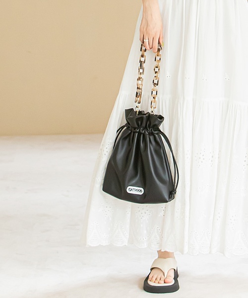 U by SPICK&SPAN(ユーバイスピックアンドスパン)の「【OUTDOOR DRODUCTS/アウトドアプロダクツ】 Drowstring BAG(ショルダーバッグ・レディース・ブラック/カーキ・FREE)」の7枚目の写真
