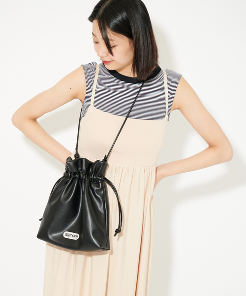 U by SPICK&SPAN(ユーバイスピックアンドスパン)の「【OUTDOOR DRODUCTS/アウトドアプロダクツ】 Drowstring BAG(ショルダーバッグ・レディース・ブラック/カーキ・FREE)」の9枚目の写真