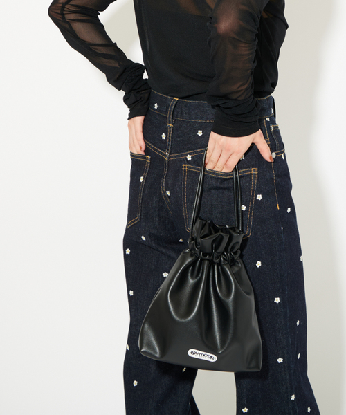 U by SPICK&SPAN(ユーバイスピックアンドスパン)の「【OUTDOOR DRODUCTS/アウトドアプロダクツ】 Drowstring BAG(ショルダーバッグ・レディース・ブラック/カーキ・FREE)」の21枚目の写真