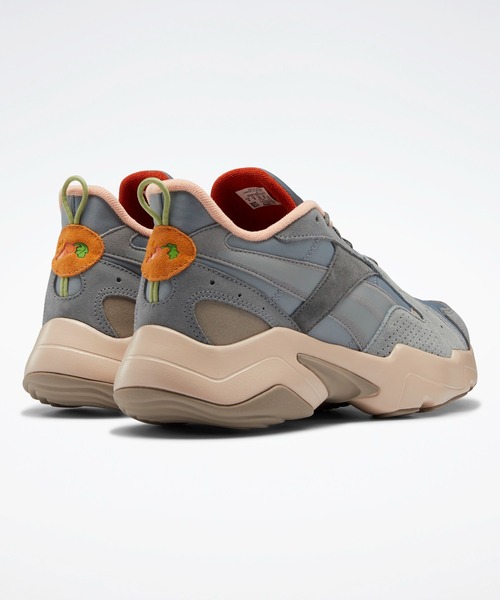 Reebok(リーボック)の「ターボ リスタイル / Turbo Restyle(スニーカー・メンズ・グレー系その他・24.5cm/28.0cm/27.5cm/26.0cm/23.5cm/25.0cm/27.0cm/25.5cm/24.0cm/26.5cm)」の4枚目の写真