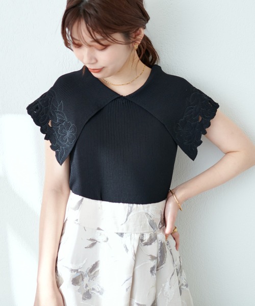 natural couture(ナチュラルクチュール)の「WEB限定カラー有り/刺繍衿強撚リブニット(ニット/セーター・レディース・ブラック/ブラウン/オフホワイト/オレンジ/グリーン・FREE)」の12枚目の写真