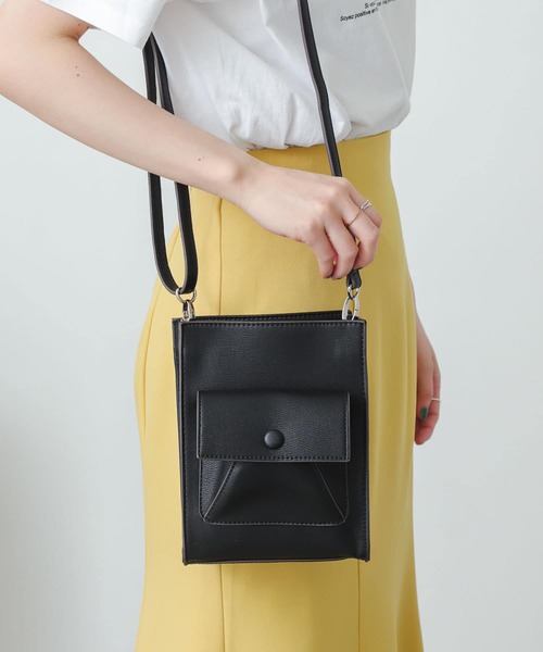SENSE OF PLACE by URBAN RESEARCH(センスオブプレイスバイアーバンリサーチ)の「2WAYポケットスクエアショルダーバッグ(ショルダーバッグ・レディース・ブラック/オレンジ/ライトベージュ/グリーン・ONE)」の2枚目の写真