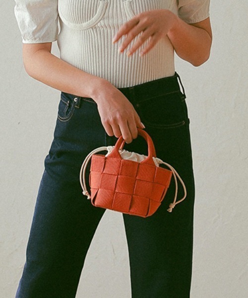 etul(エツル)の「「etul / エツル」テープミニトートバッグ(トートバッグ・レディース・ブラック/ピンク/オレンジ/グリーン/アイボリー・FREE)」の5枚目の写真