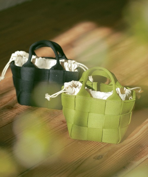 etul(エツル)の「「etul / エツル」テープミニトートバッグ(トートバッグ・レディース・ブラック/ピンク/オレンジ/グリーン/アイボリー・FREE)」の3枚目の写真