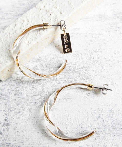 The Rule(ザルール)の「The Rule ザルール:Celadon twist hoop pierced earring:ねじり フープピアス(ピアス(両耳用)・レディース・ホワイト/ブラウン/グレー/クリア・FREE)」の19枚目の写真