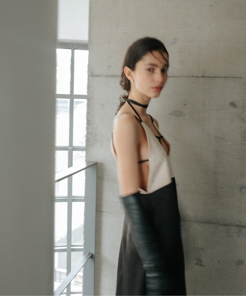 sahara（サハラ）の「JQD Cross Neck Dress（ワンピース・レディース・アイボリー系/ブラウン系その他・FREE）」の5枚目の写真