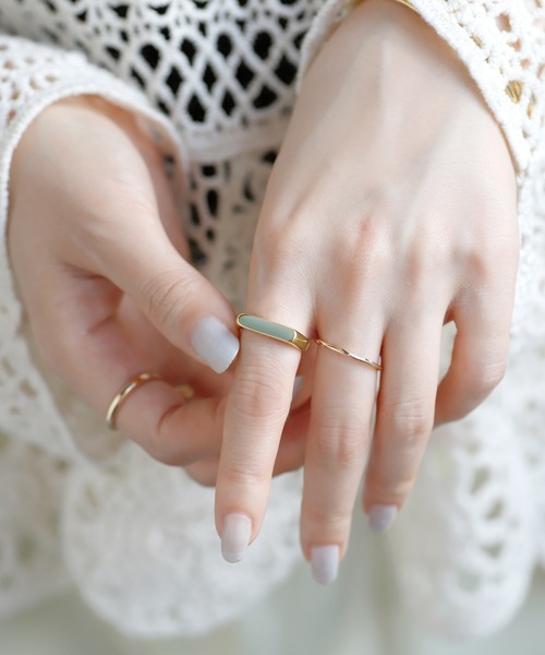 ANEMONE（アネモネ）の「オーバルカラーシグネットリング（リング・レディース・ピンク/グリーン・FREE）」の2枚目の写真