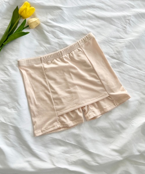 CLEA（クレア）の「Y字ラインカバーペチコート（インナーウェア/肌着・レディース・ホワイト/ブラック/ベージュ/ライトベージュ・FREE）」の4枚目の写真