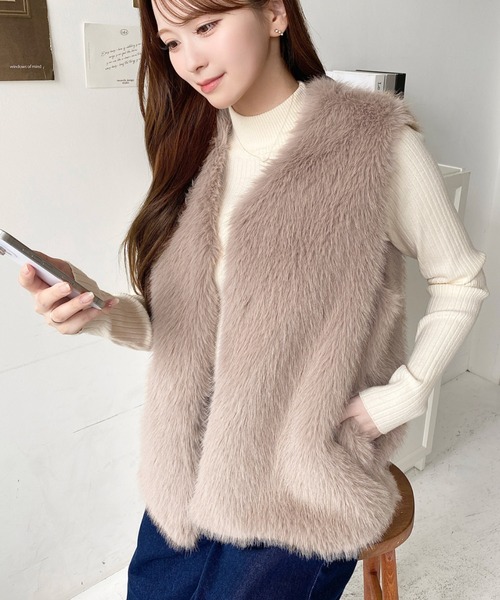 セール】【累計販売枚数1万枚突破！】Vネックロングフェイクファー