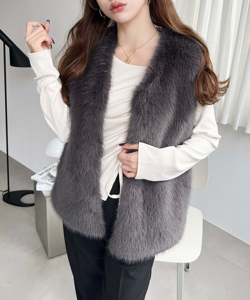 セール】【累計販売枚数1万枚突破！】Vネックロングフェイクファー