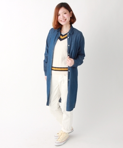 THE EMPORIUM（ジエンポリアム）の「コットンシャツワンピース（シャツワンピース・レディース・ブルー系1/ブルー/イエロー/レッド・38/40）」の5枚目の写真