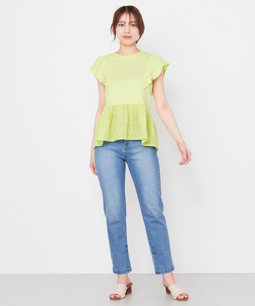 Feroux(フェルゥ)の「【接触冷感・UVケア】カットワークペプラム カットソー(Tシャツ/カットソー・レディース・ブラック系/ライトグリーン系/ピンク系/ライトオレンジ系・F)」の6枚目の写真