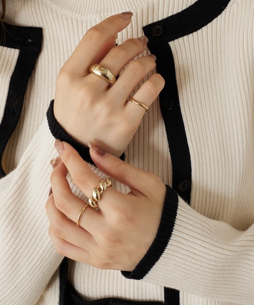 Chico（チコ）の「ニュアンスリング4点SET（リング・レディース・シルバー/ゴールド・FREE）」の2枚目の写真